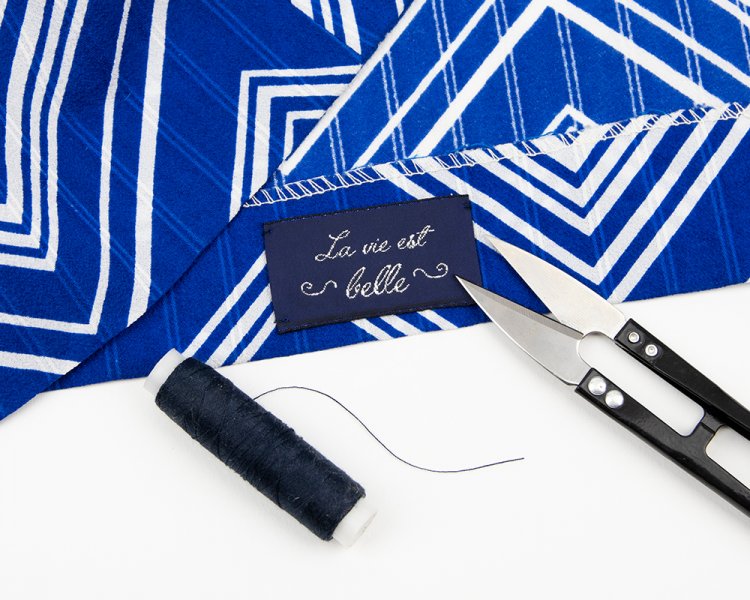 mandar a hacer etiquetas personalizadas para la ropa