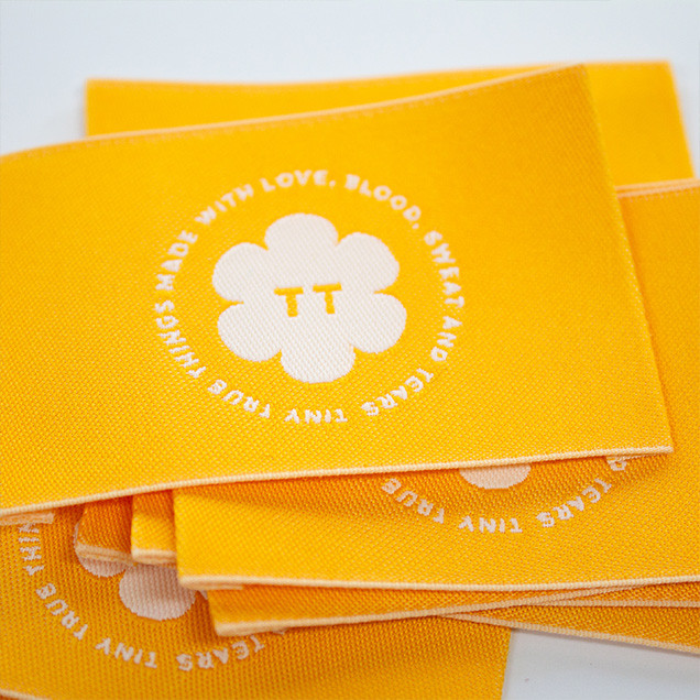 Etiquetas de logotipo premium 40mm