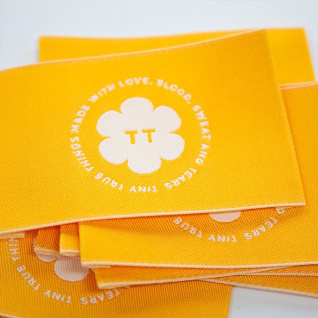 Etiquetas de logotipo premium 40mm