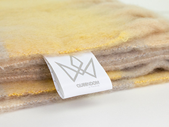 etiqueta tejida con logotipo personalizado