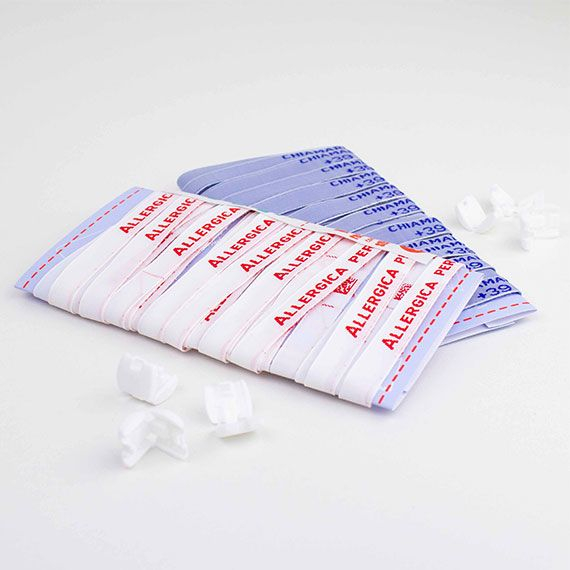 Pulsera SOS con cierre plástico